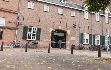 Hoofdingang Bethaniestraat 2